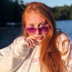 Meet your Posher, Julia